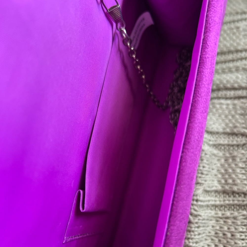 NWT Dasein Fuchsia Crystal-Embellished Envelope Clutch - Picture 7 of 7